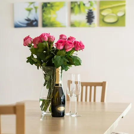 Apartmán Your Holidays Golden Tulip G25 *