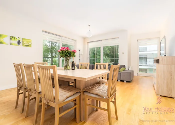 Your Holidays Golden Tulip G25